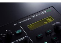 Caixa de Ritmos Música Electrónica Roland TR-8S